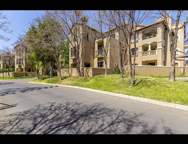 1 BEDROOM APARTMENT FOR SALE IN FOURWAYS